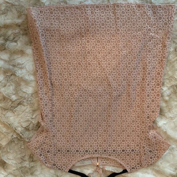 Top - Picture 3 of 3